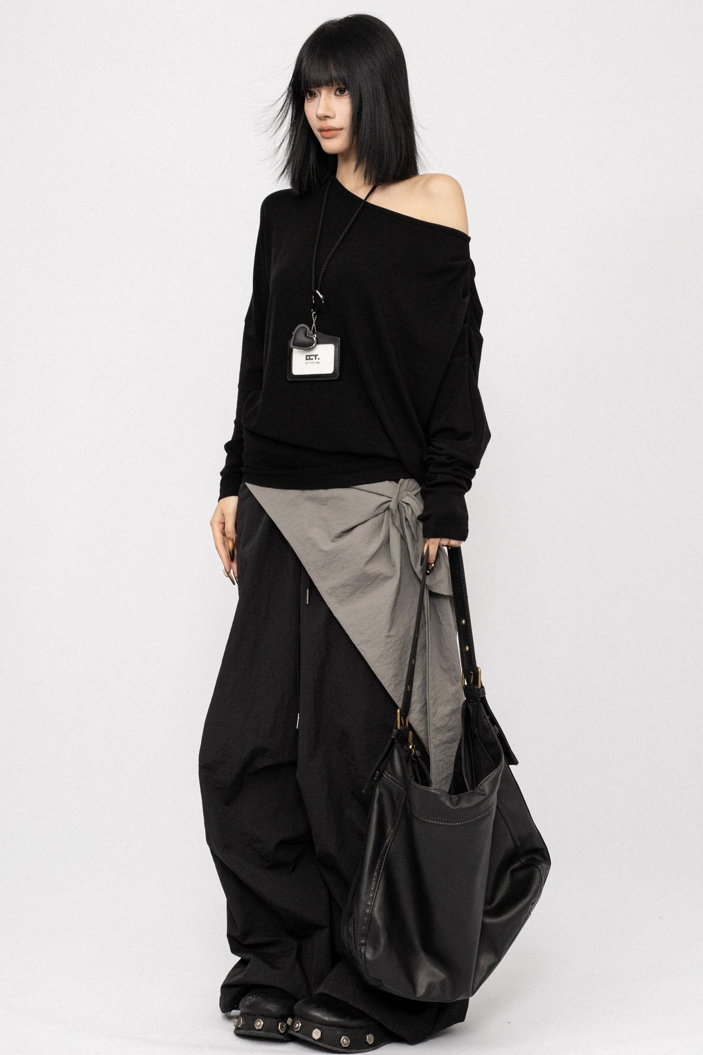 Autumn Black Shoulder Top