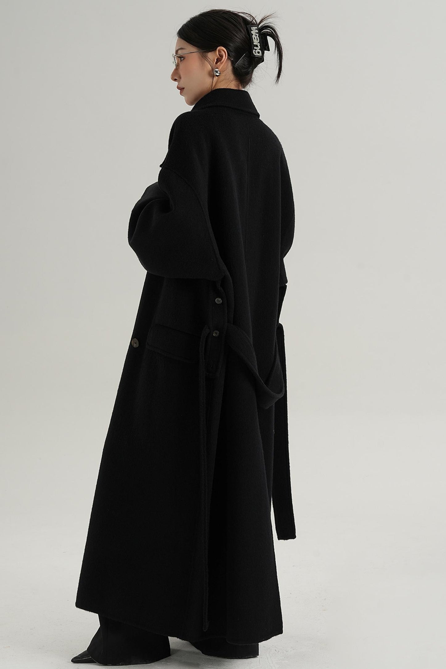 Woolen Silhouette Long Coat