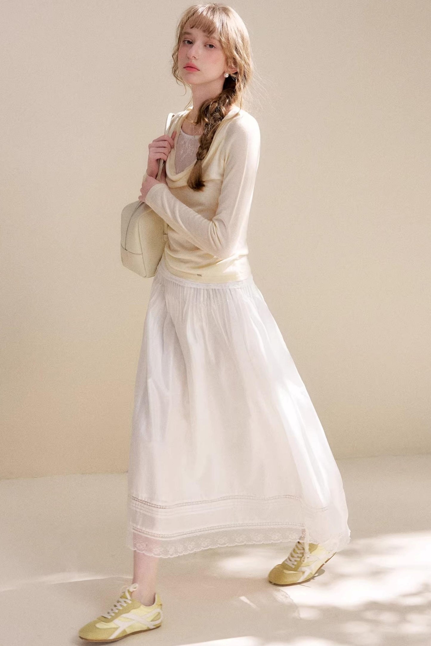 Acetate Lace Pleated Long Skirt