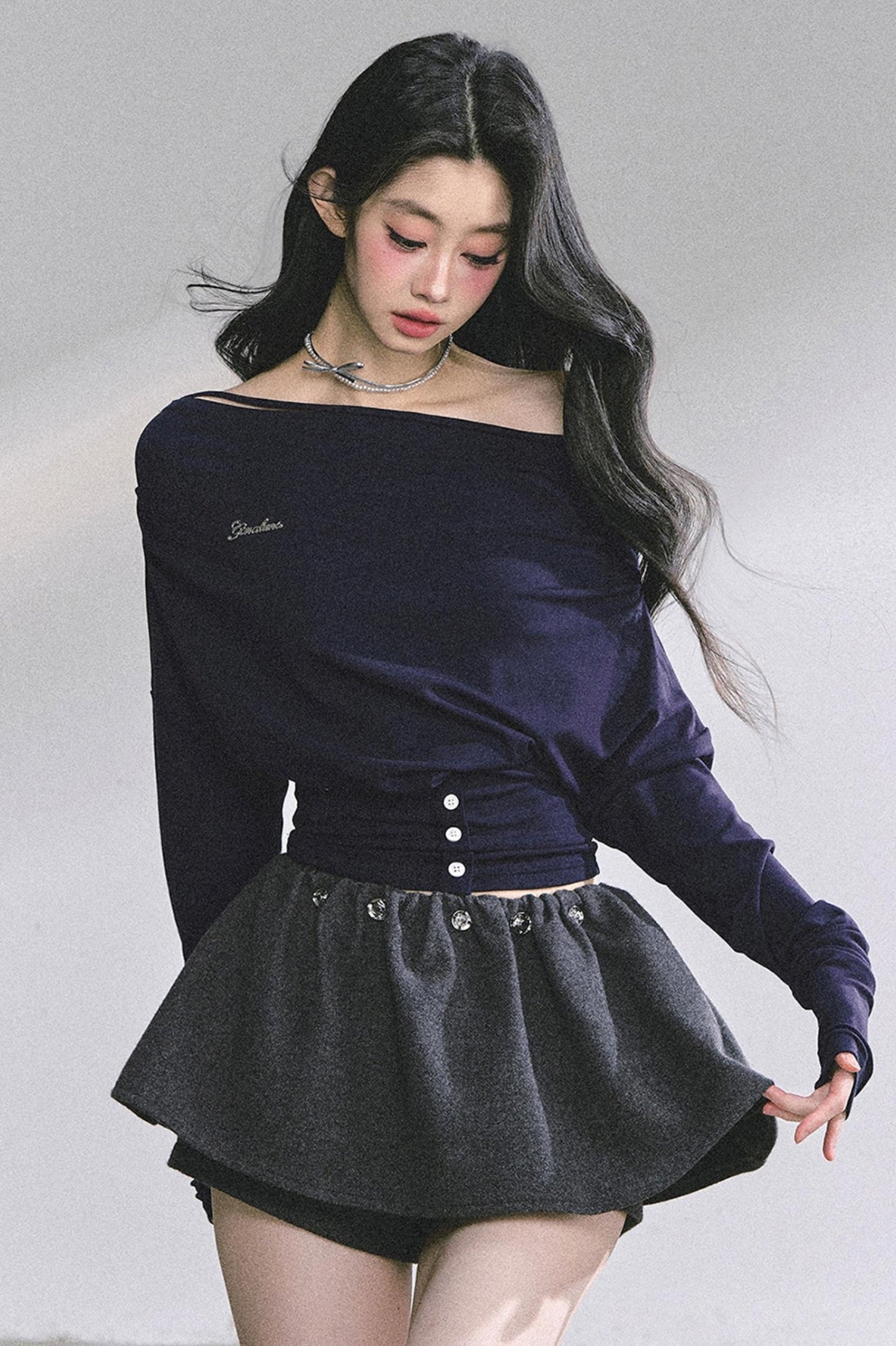Magazine Long-Sleeved Top