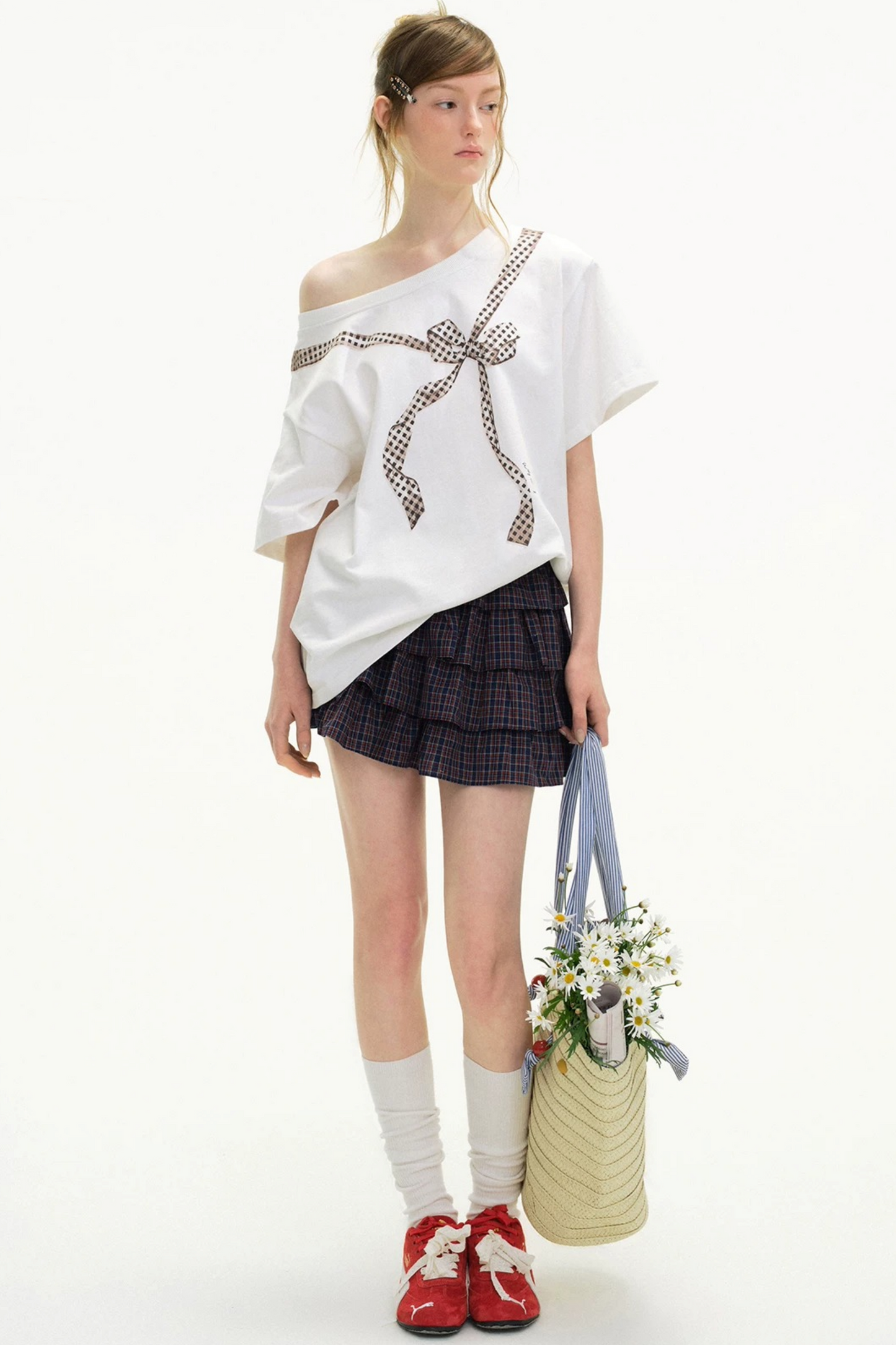 Off-Shoulder Bow Print T-Shirt