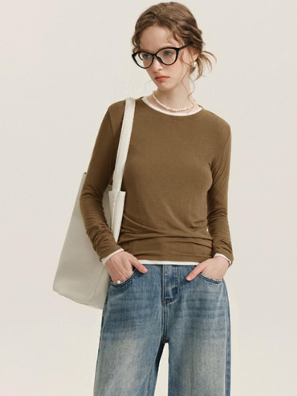 Seamless Long-Sleeved Wool Knit Top