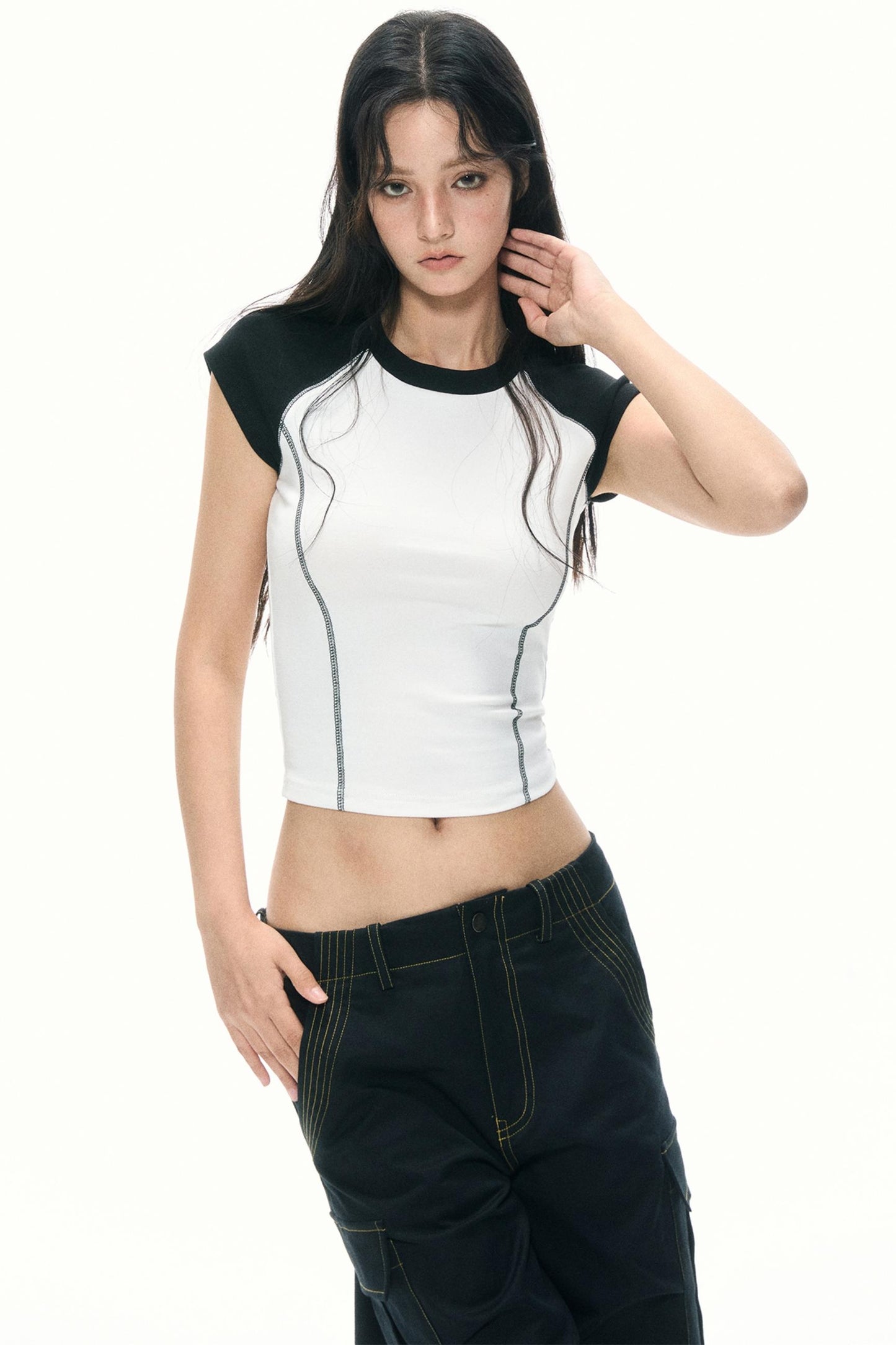 Chic Black White Top