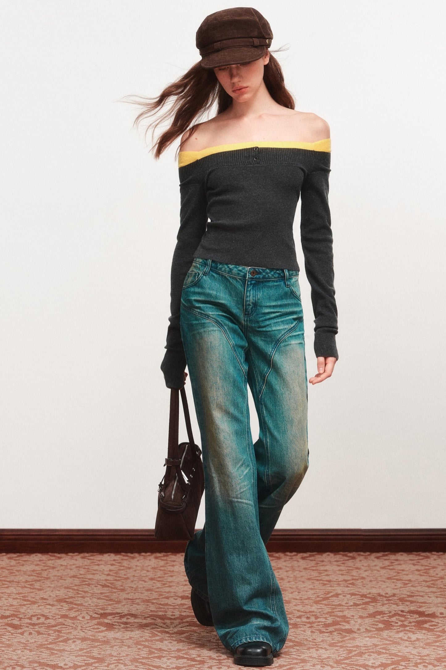 One-shoulder Knit Top