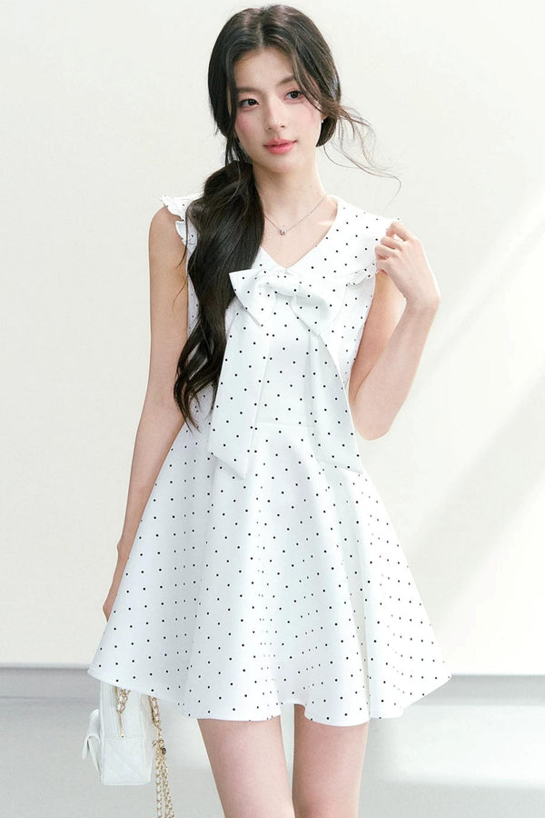 Vestido de lunares con cuello de lazo