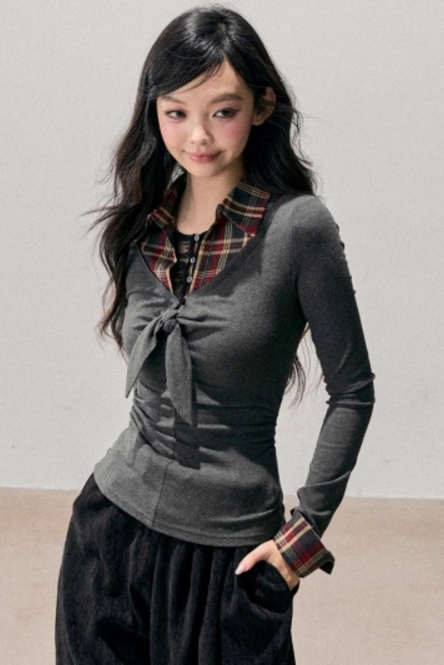 Knitted Plaid Slimming Top