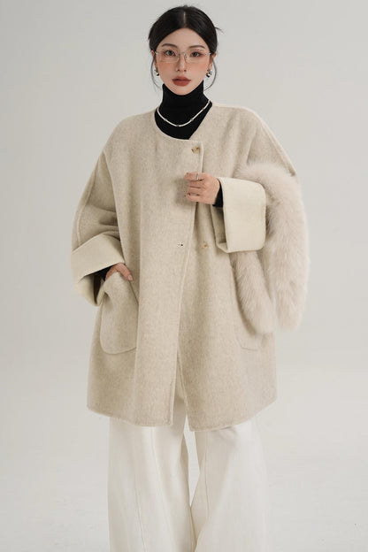 Elegant Fox Fur Collar Wool Cape Coat