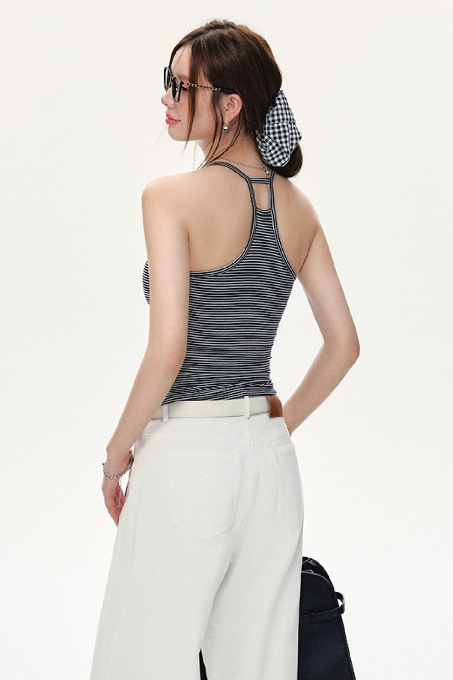 Sleeveless U-Neck Camisole Top
