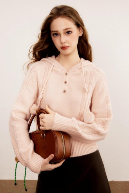 Three-Dimensional Cable Knit Hooded Sweater