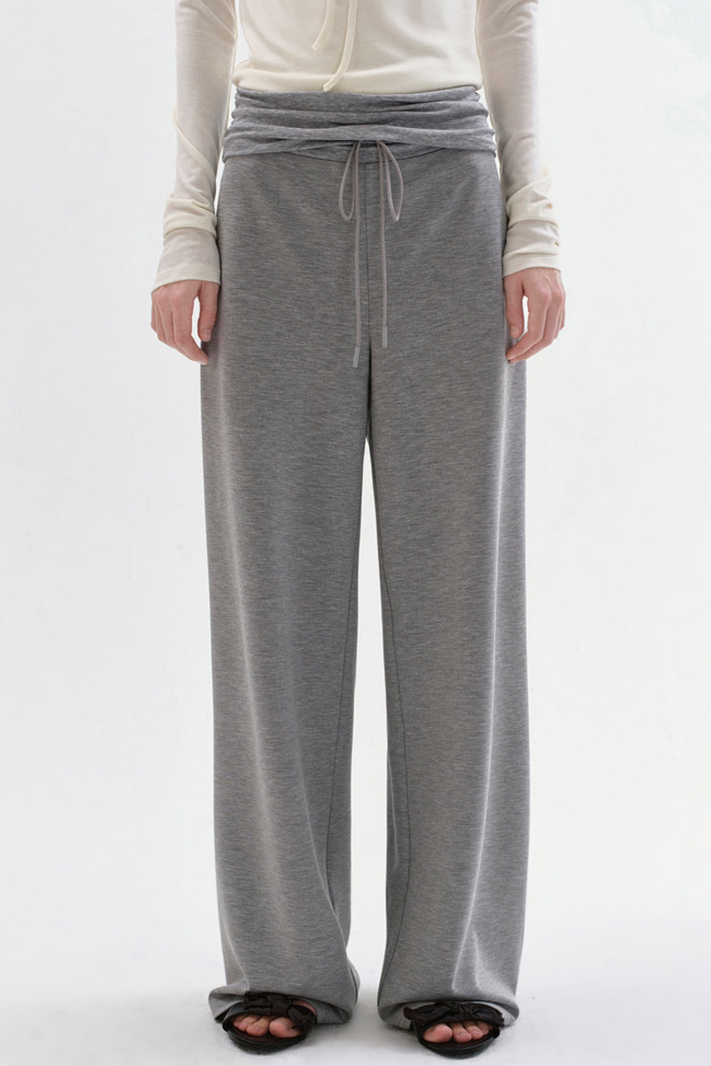 슬림 드레이피 스트레이트 팬츠