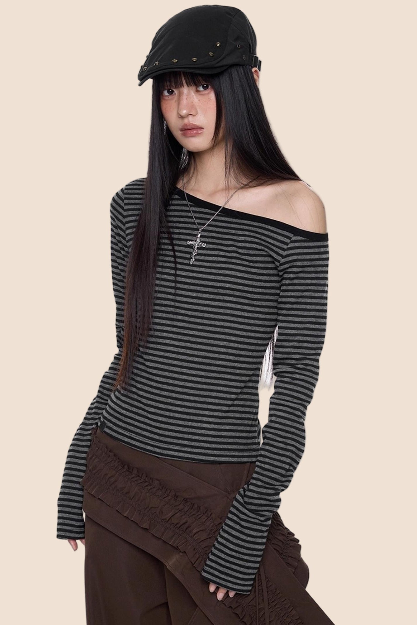 Tight Fit Minimal Top