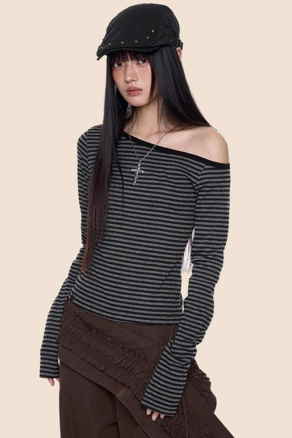 Tight Fit Minimal Top