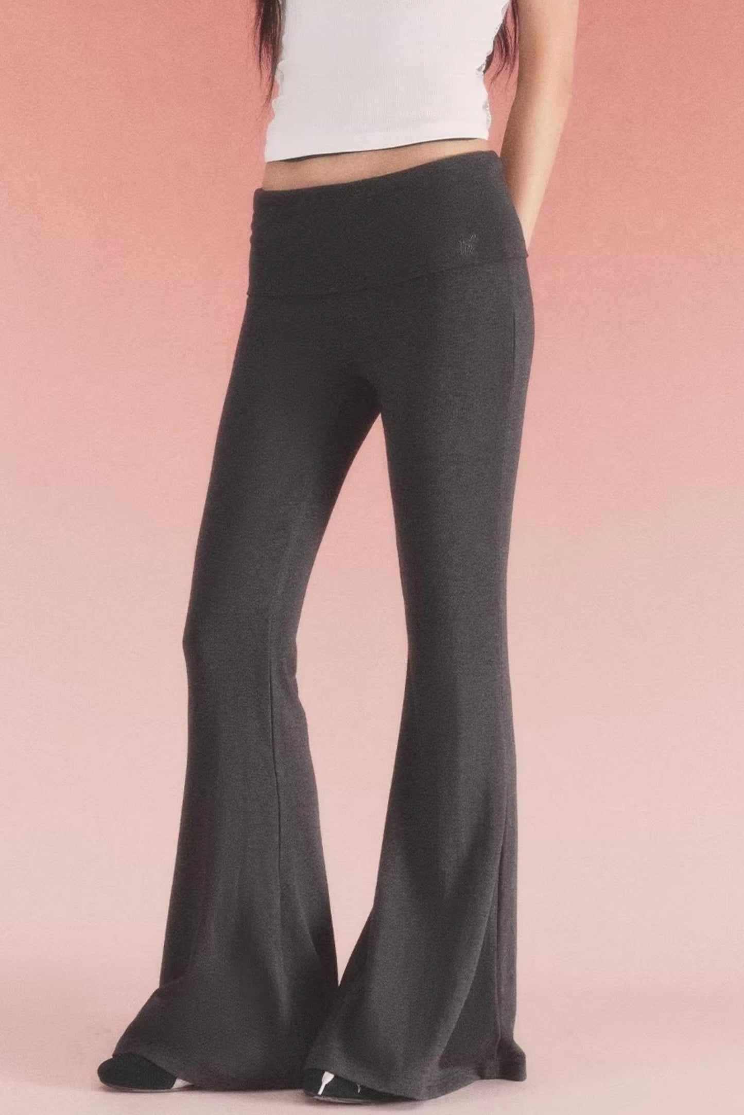 Pantalones de punto con cinturilla doblada