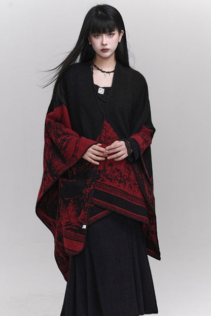 The ghost girl stays in the foreign gold cloak and shawl, and wears the 2024 new high-end autumn and winter scarf with a Korean atmosphere