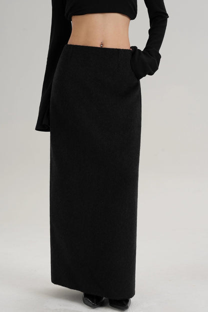 Elegant Wool Pencil Skirt