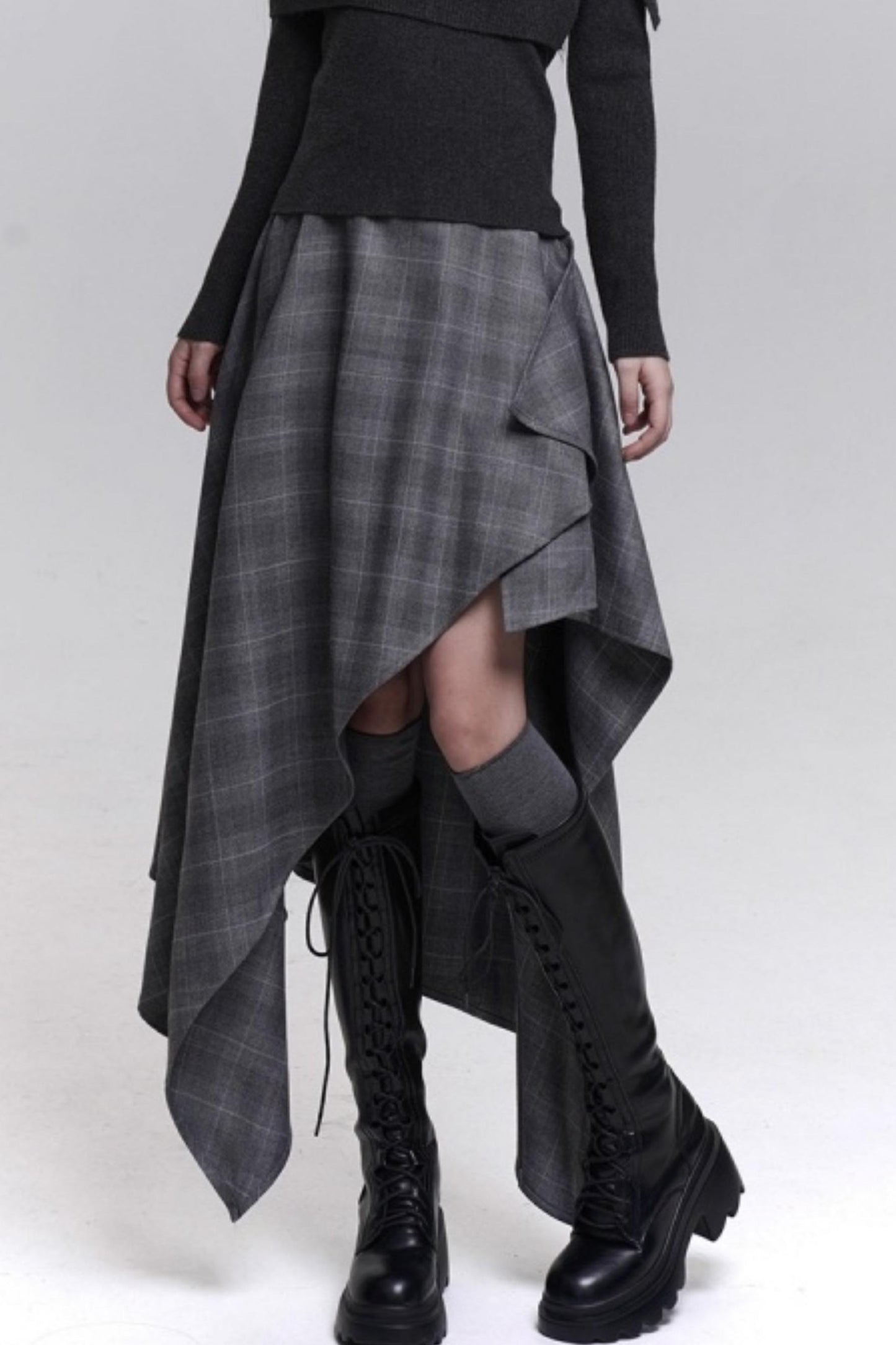 Stunning Gray Plaid Skirt