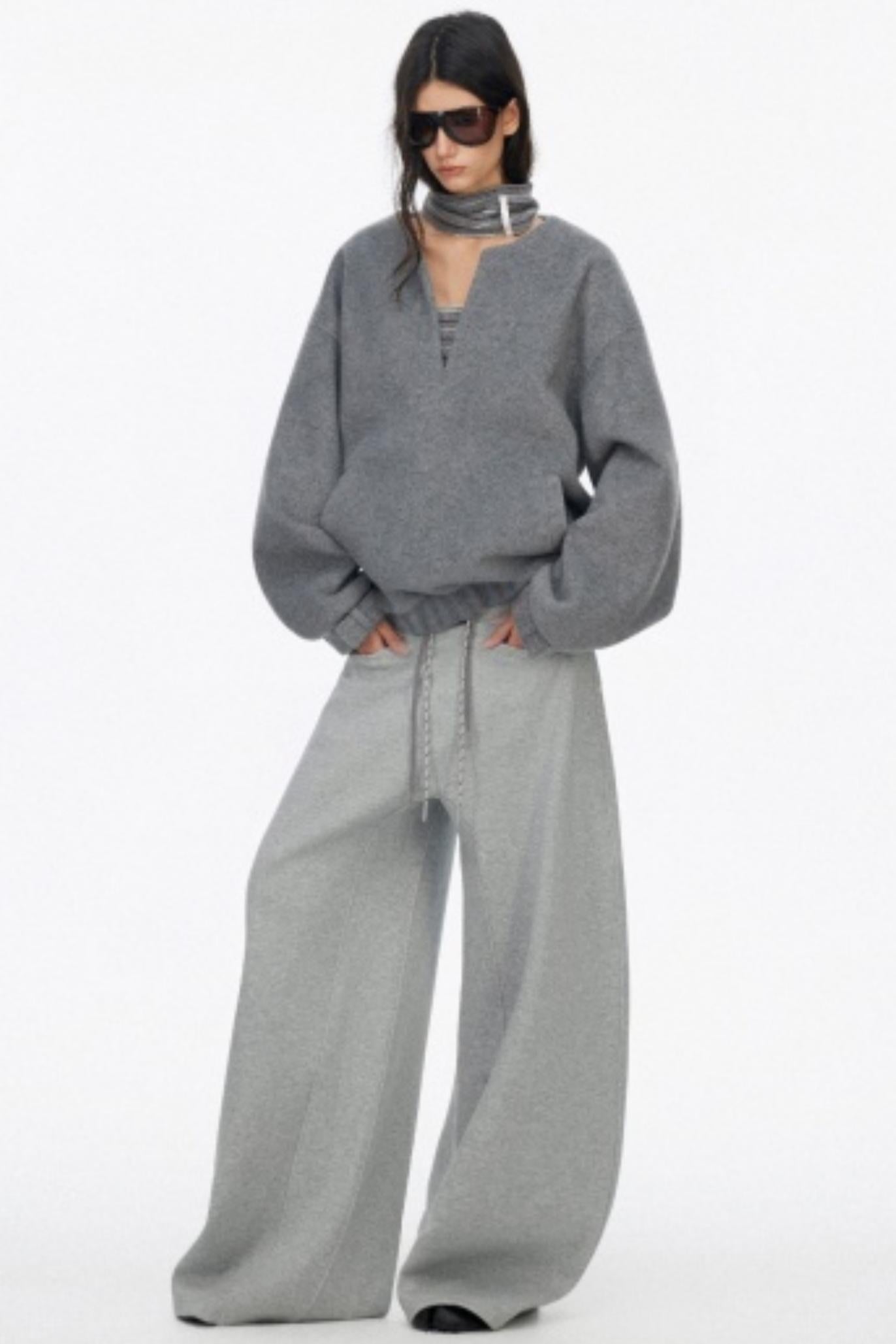 Loose Wool V-Neck Knit Sweatshirt