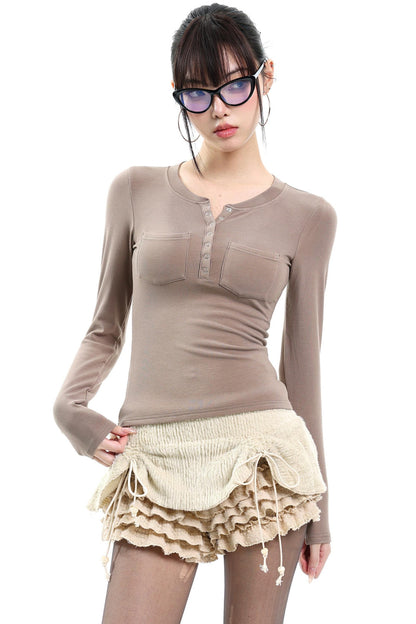 Braunes Slim-Fit-Oberteil mit Henry-Kragen