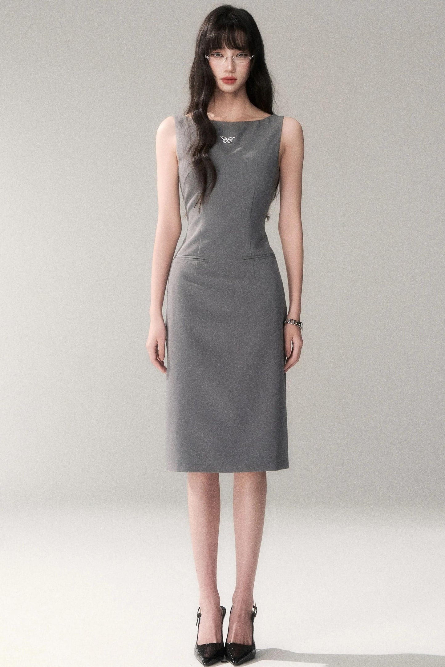 Siren schulterfreies graues Kleid