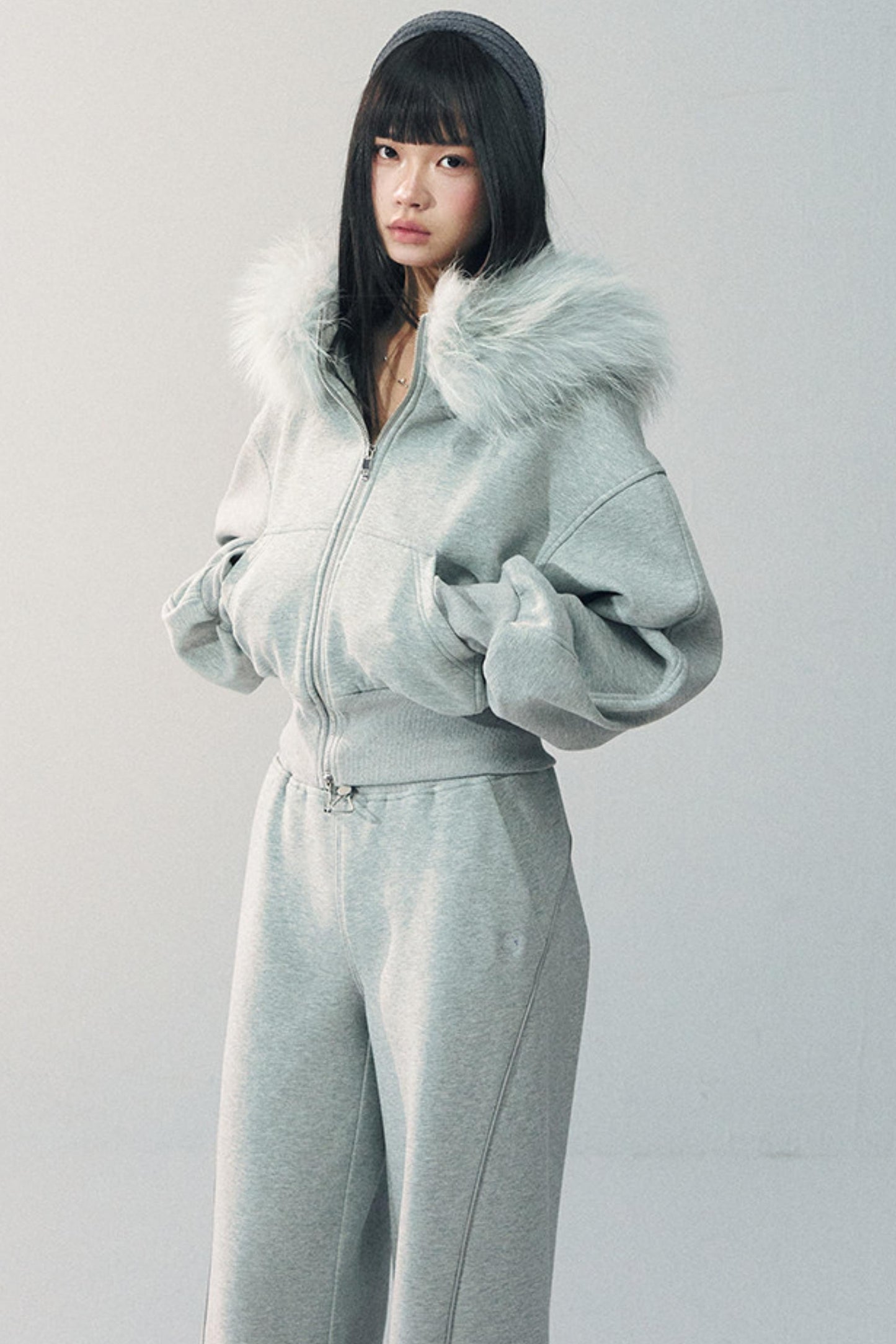 탈부착 가능한 모피 칼라 스웨트셔츠 재킷 세트