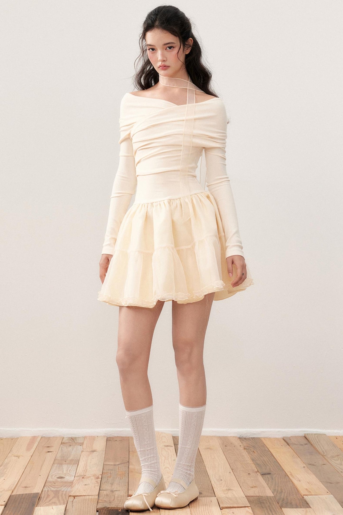 Cross-Line Shoulder Puffy Patchwork Dress