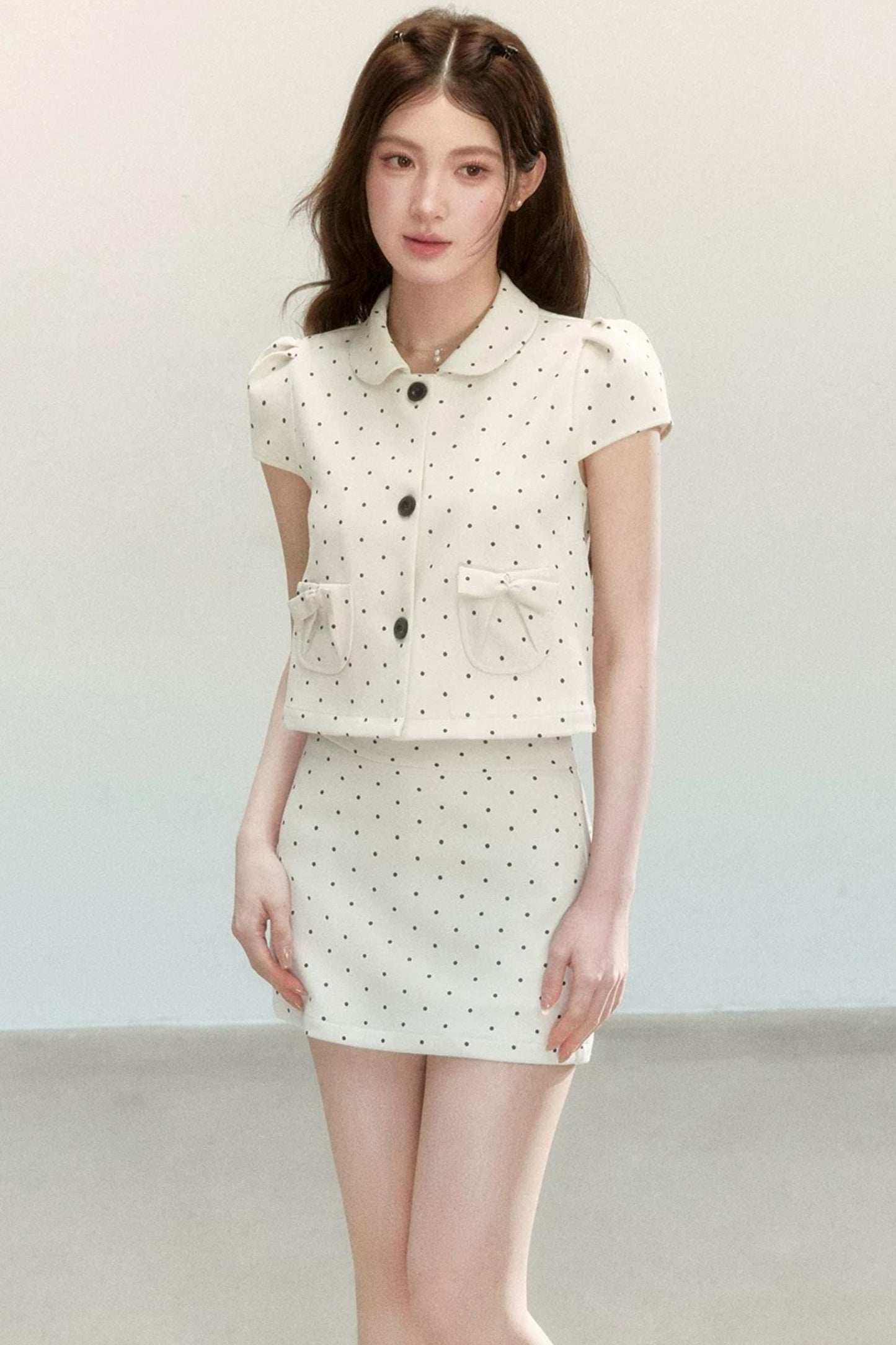 Completo coordinato con blusa a pois rétro