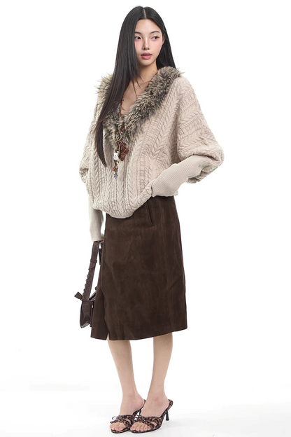 V-Neck Cable Knit Fur Collar Sweater