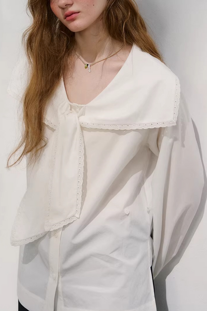 네이비 웨이브 레이스 블라우스