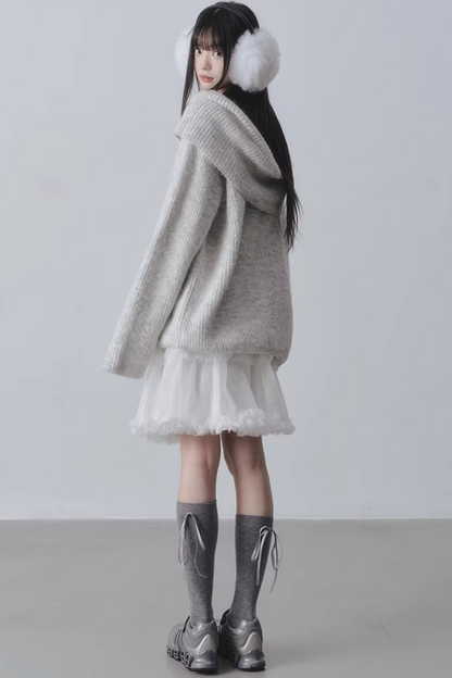 Three-Dimensional Lace Skirt
