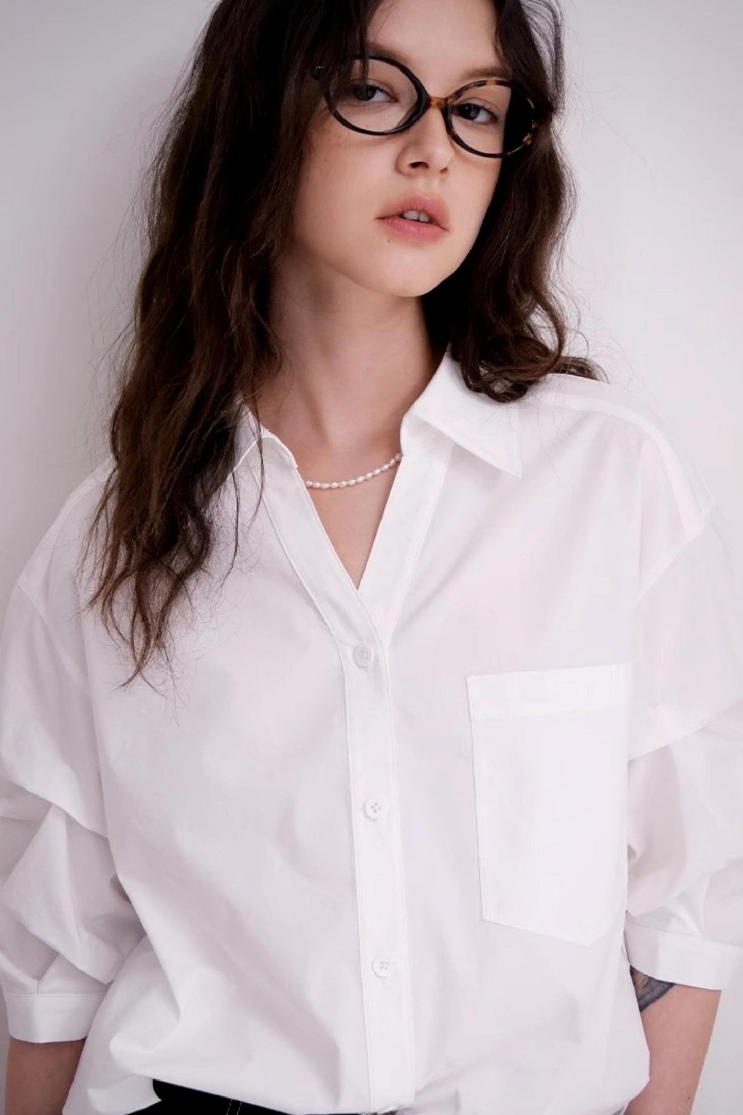 Chic V-Neck Cropped Summer Shirt