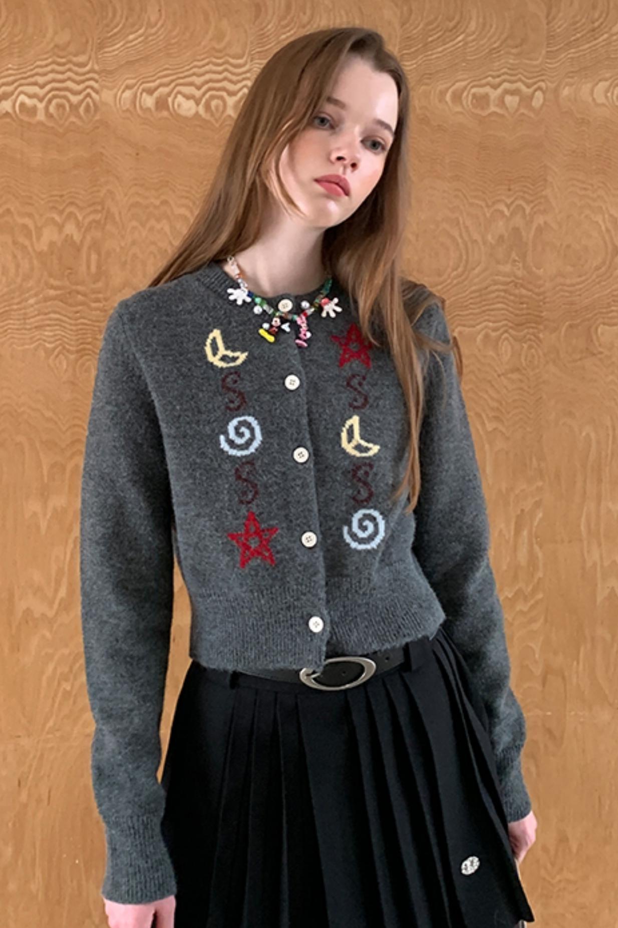 DIDDI MODA Stern und Mond Muster Strickjacke weich klebrig hautfreundlich Kontrast Design Atmosphäre Herbst und Winter Jacke Frauen