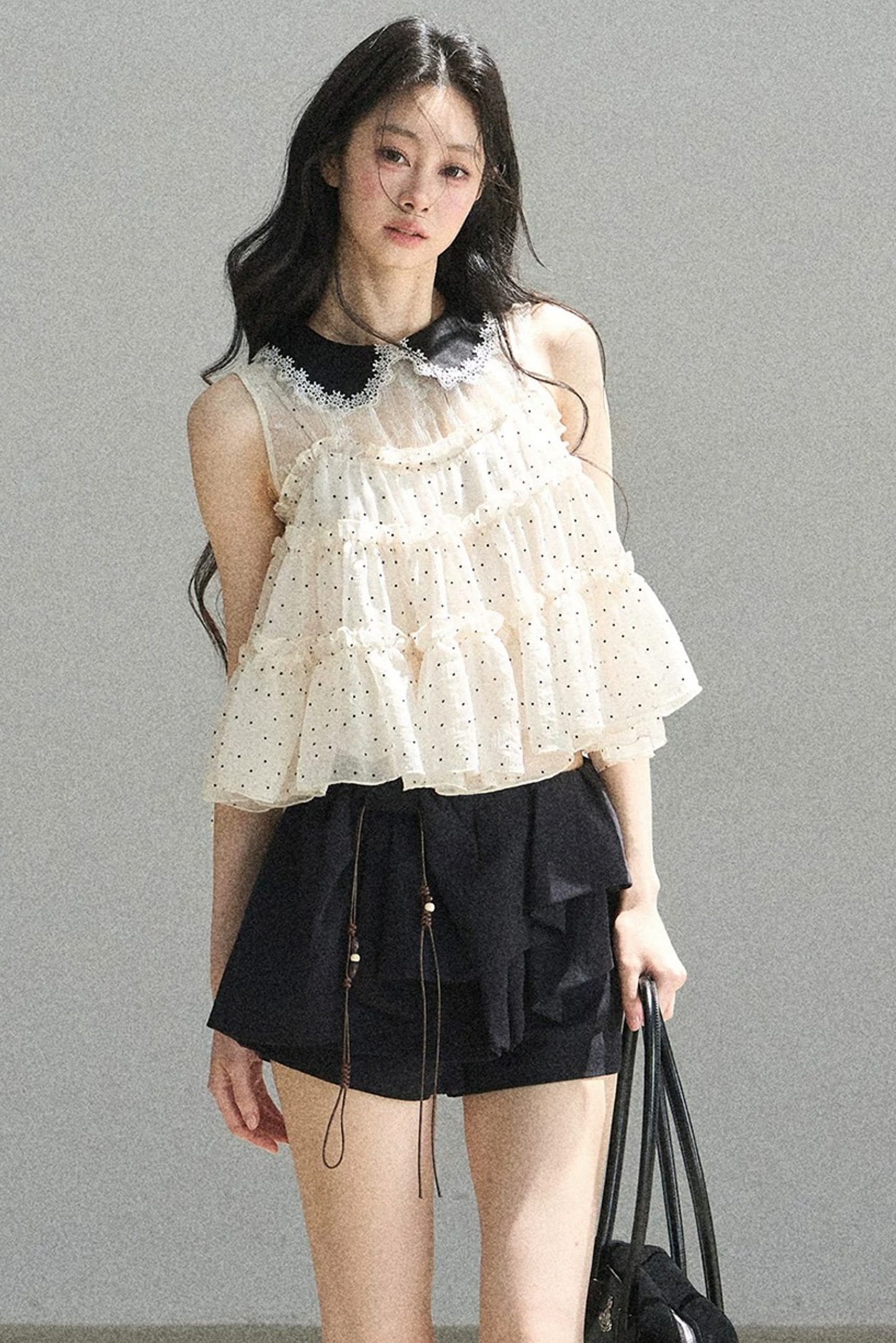 Verträumte Chiffonbluse mit Punktemuster
