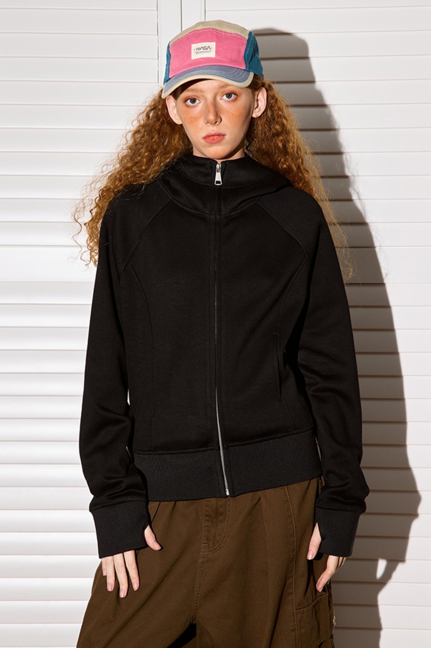 크롭 더블 지퍼 슬림 탑 