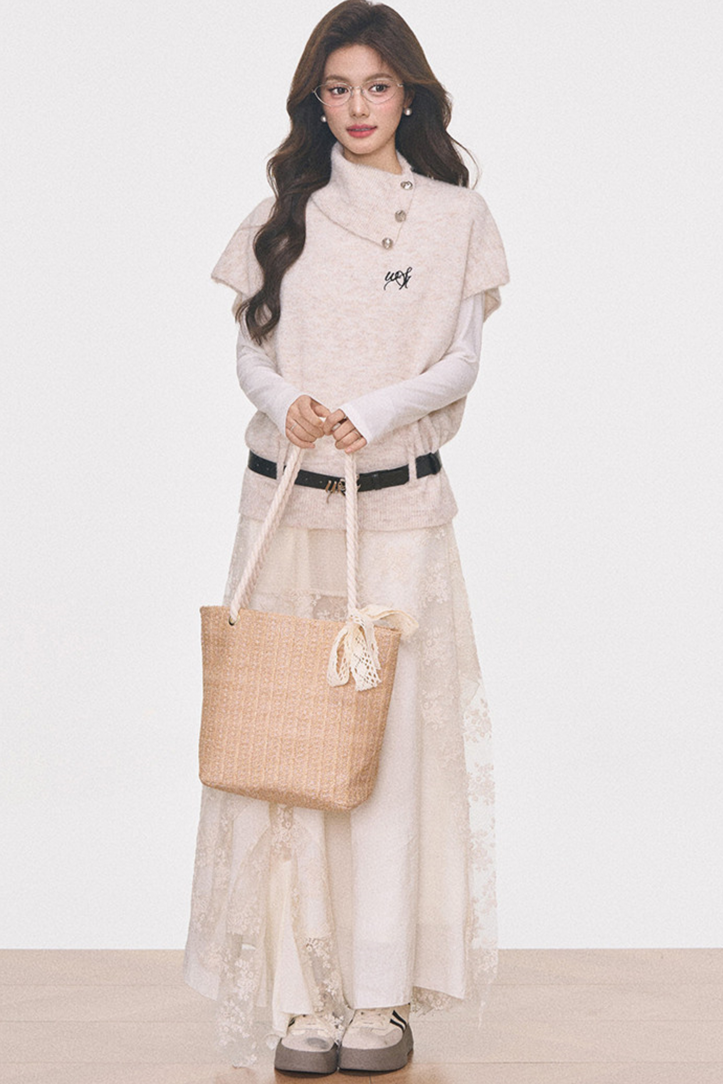 실버 버튼 플러터 스웨터 탑 셋업