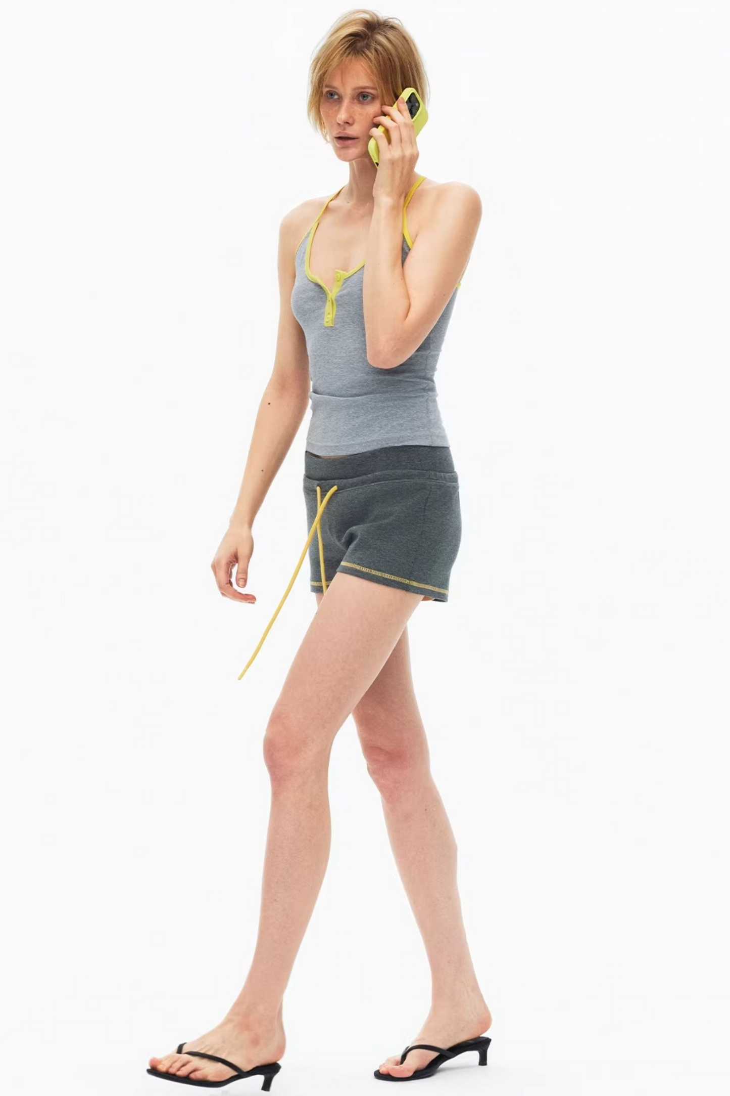 Color-Contrasting Slim-Fit Vest