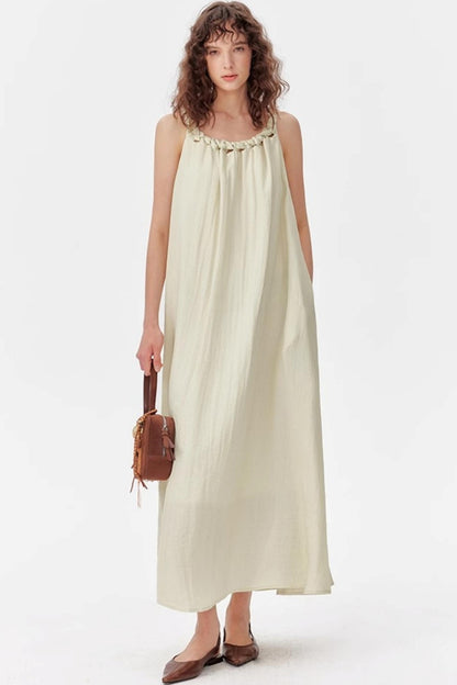 White M?bius Knot Dress