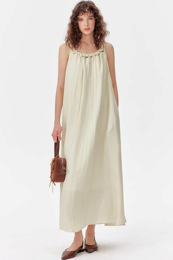 White M?bius Knot Dress