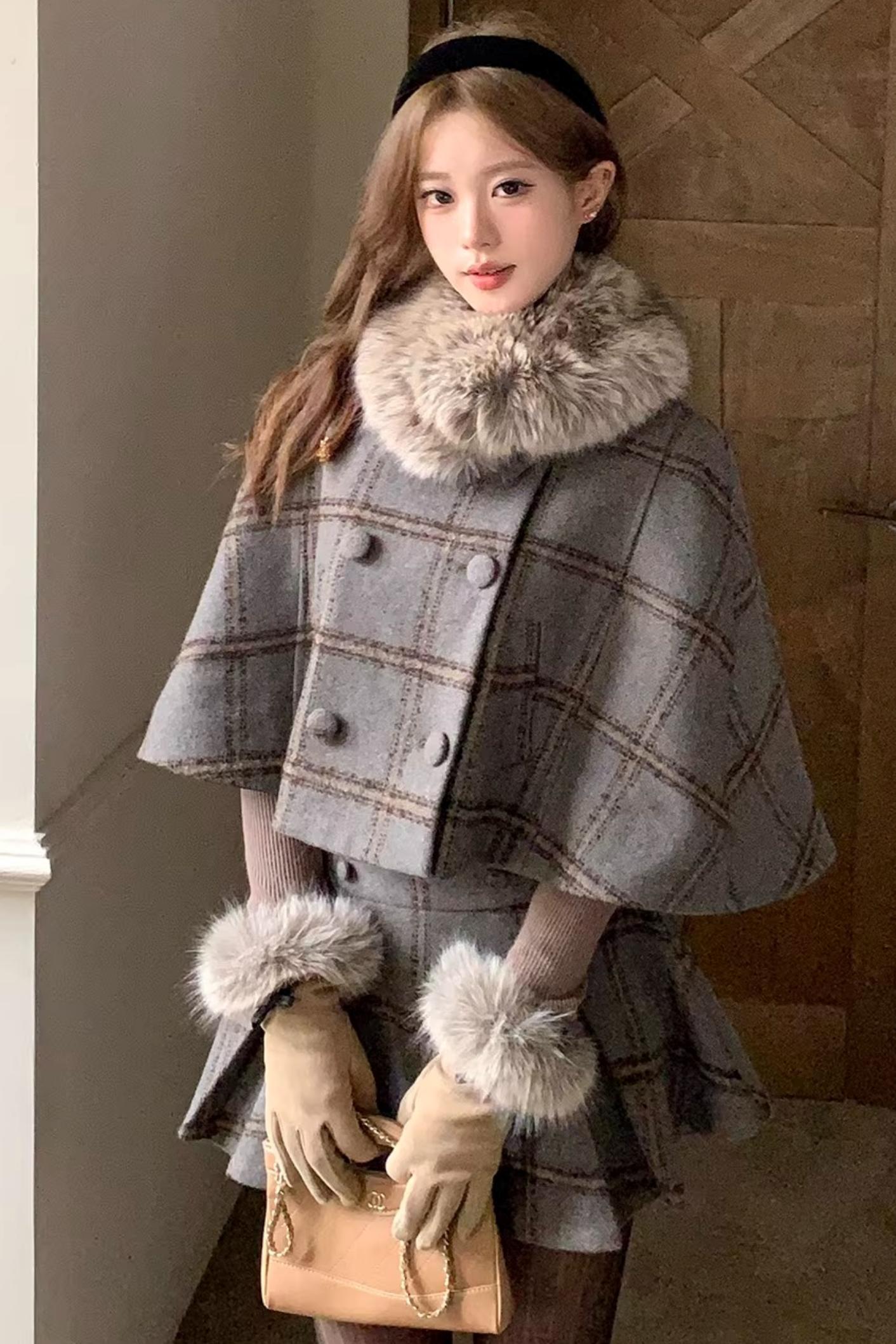 Vintage Plaid Wool Cape Set-Up