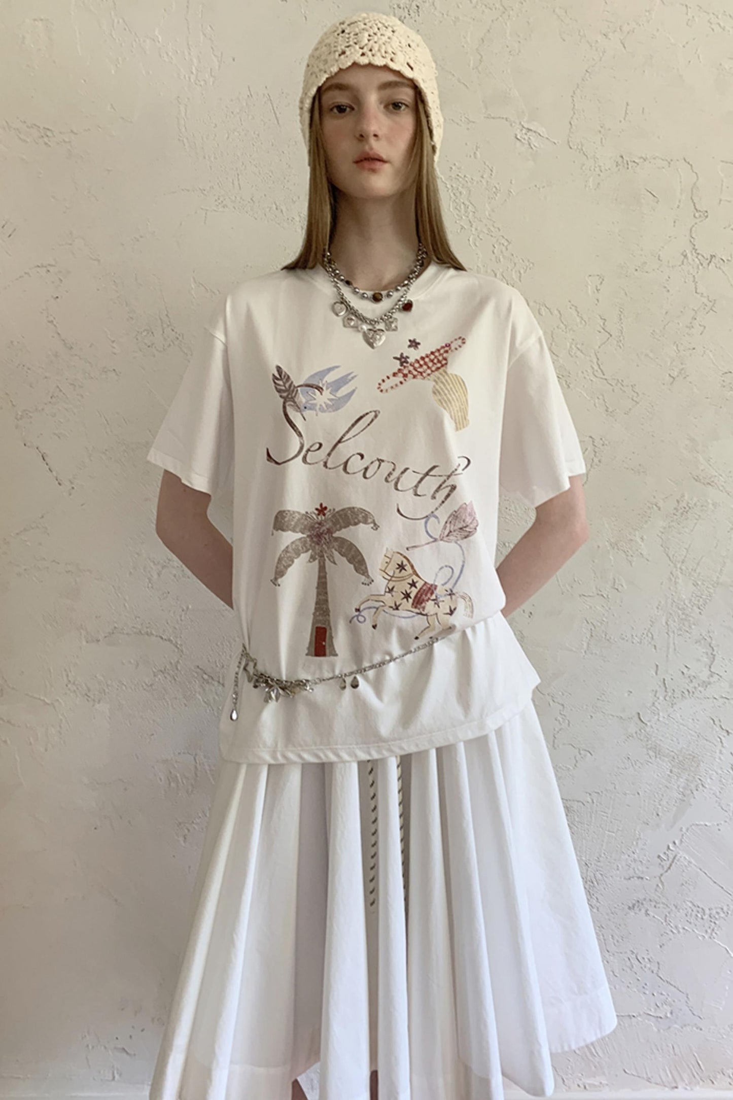 Lazy Wave Playful Print Short Sleeve T-shirt