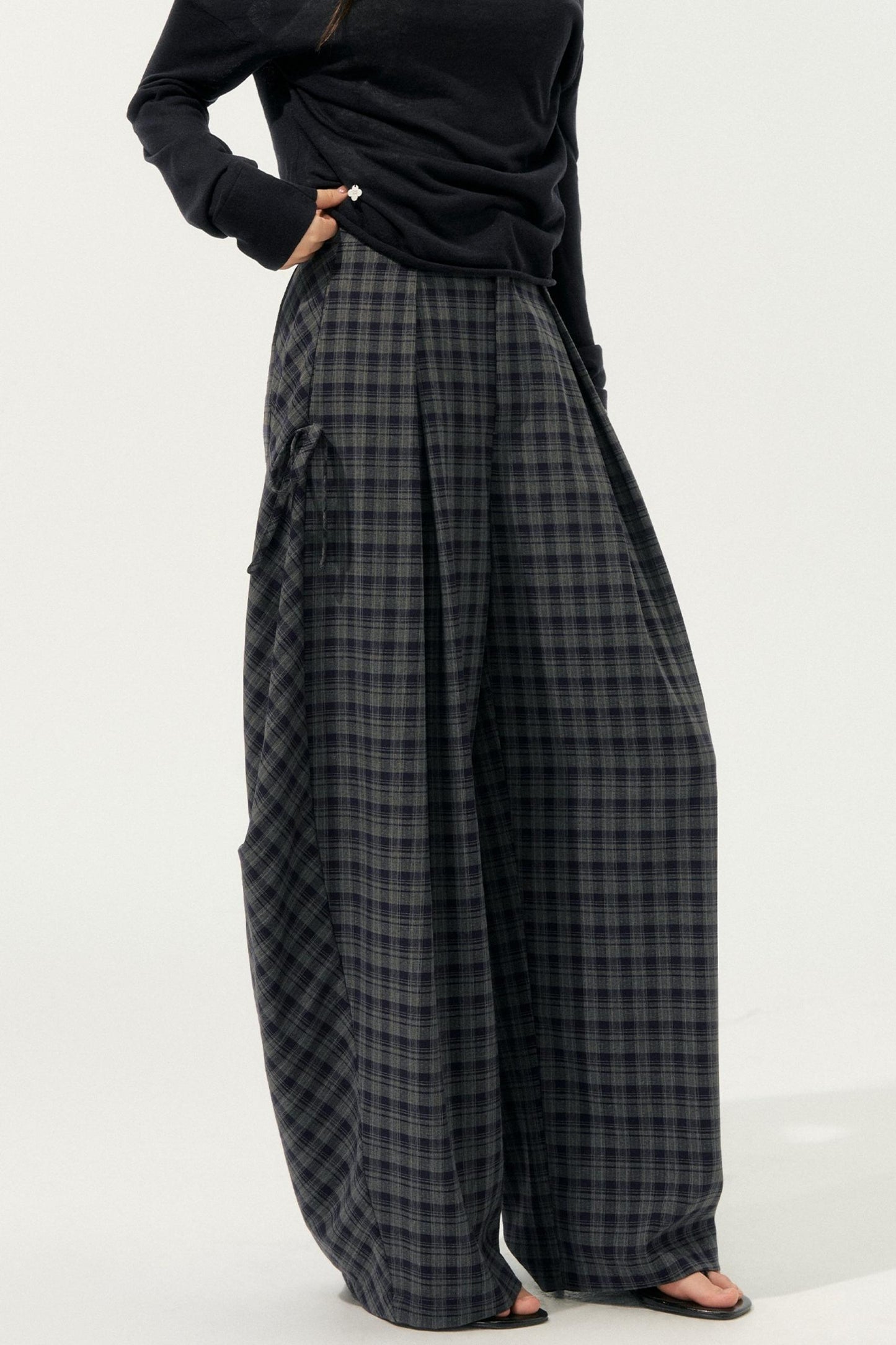 Loose Drape Straight Pants