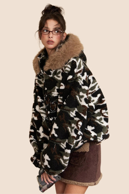 EZEK AMERICAN RETRO FUR COLLAR HOODED CAMOUFLAGE LAMB WOOL COAT WOMEN'S FLEECE THICKENED AUTUMN AND WINTER NEW COTTON CLOTHING TIDE