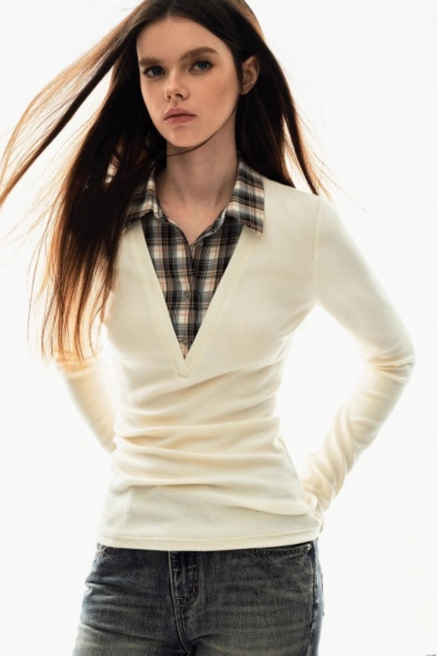 Plaid V-Neck Knit Sweater