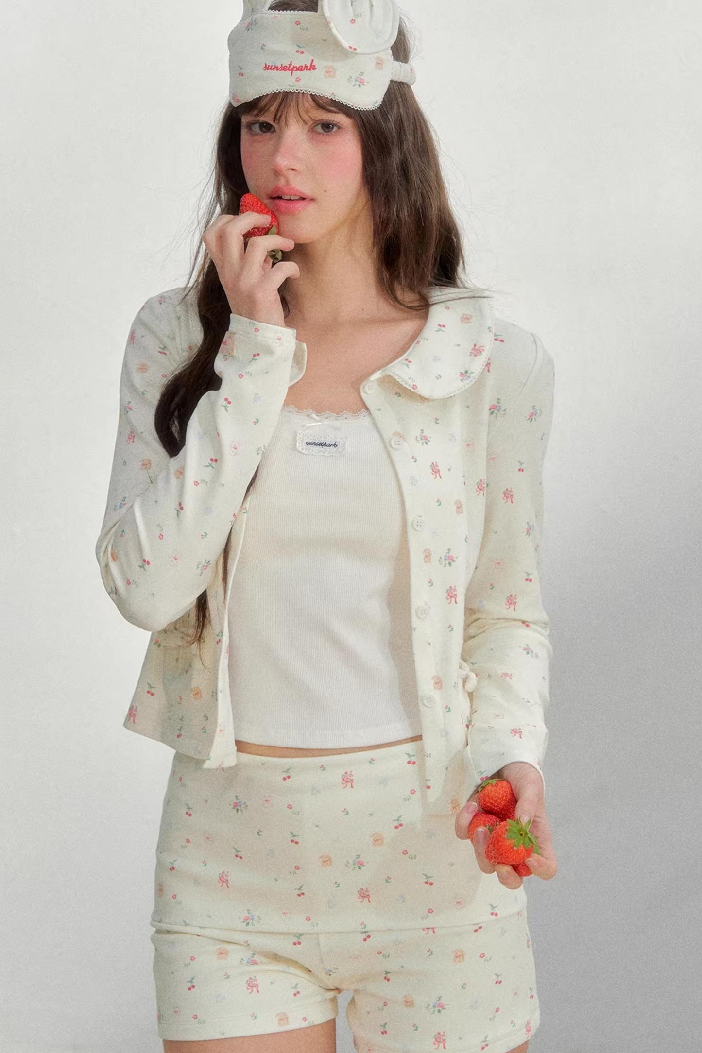 Printed Doll Collar Blouse Set-Up