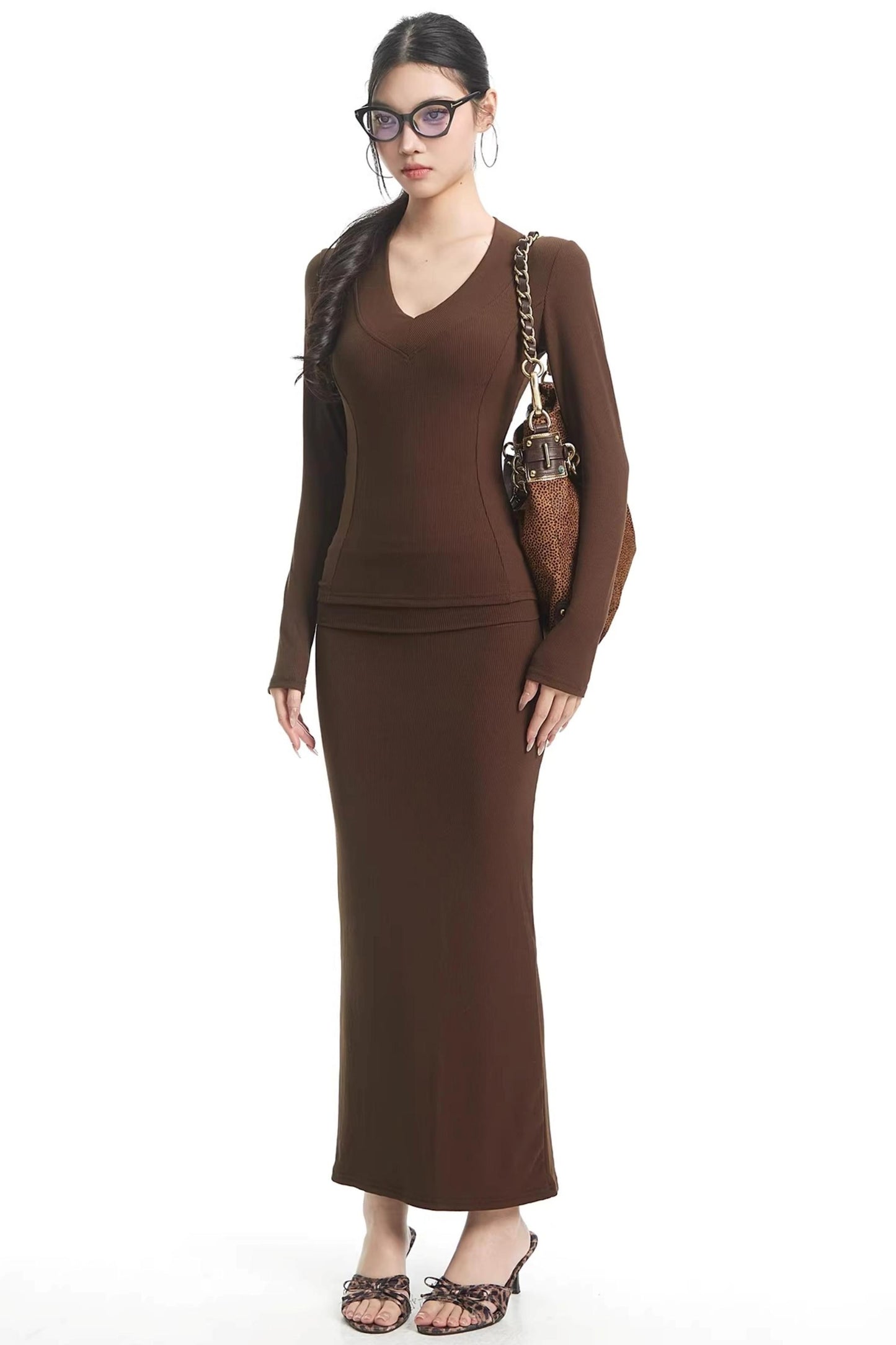 Elegant Brown Knitted Skirt