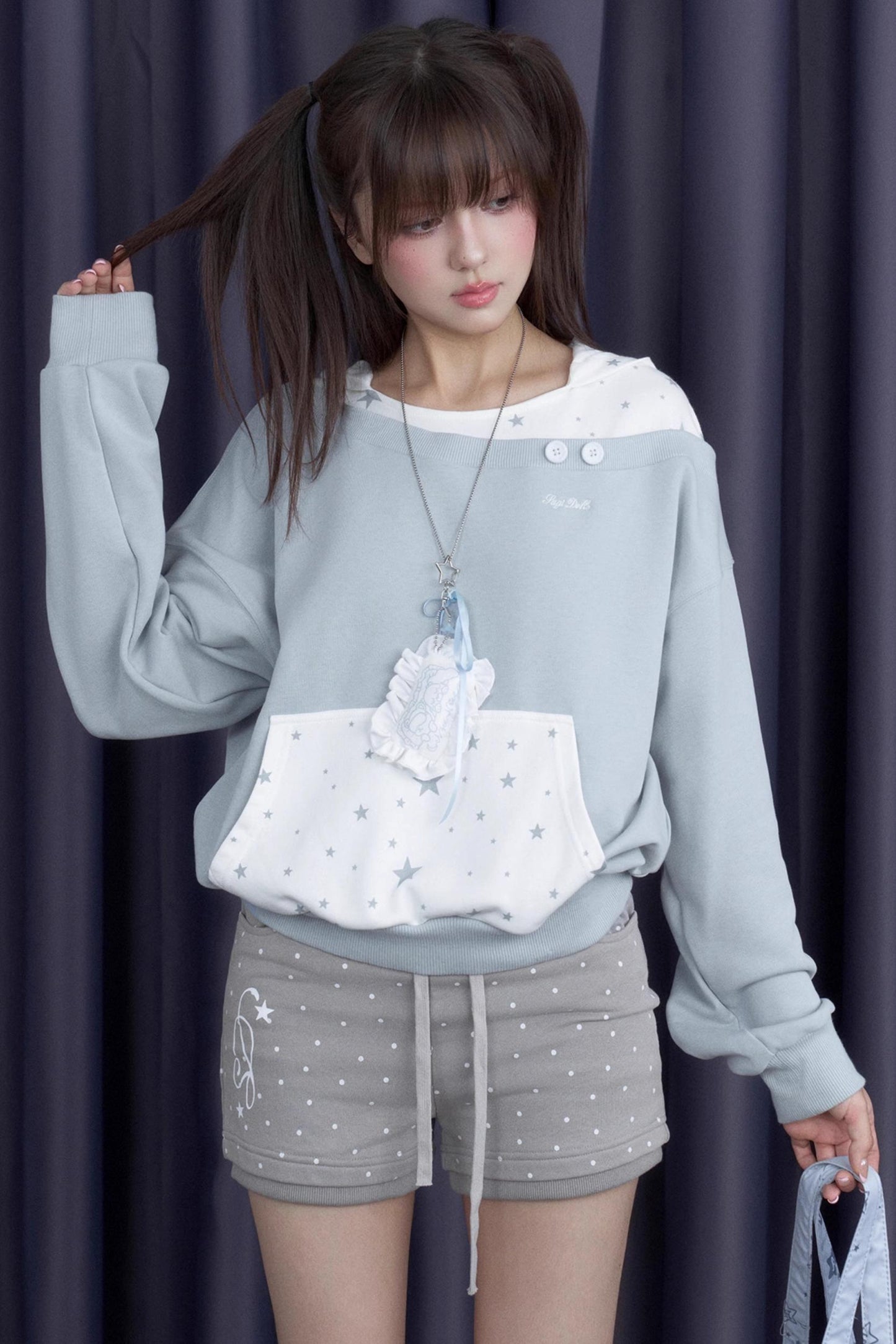 Star Line Sweatshirt