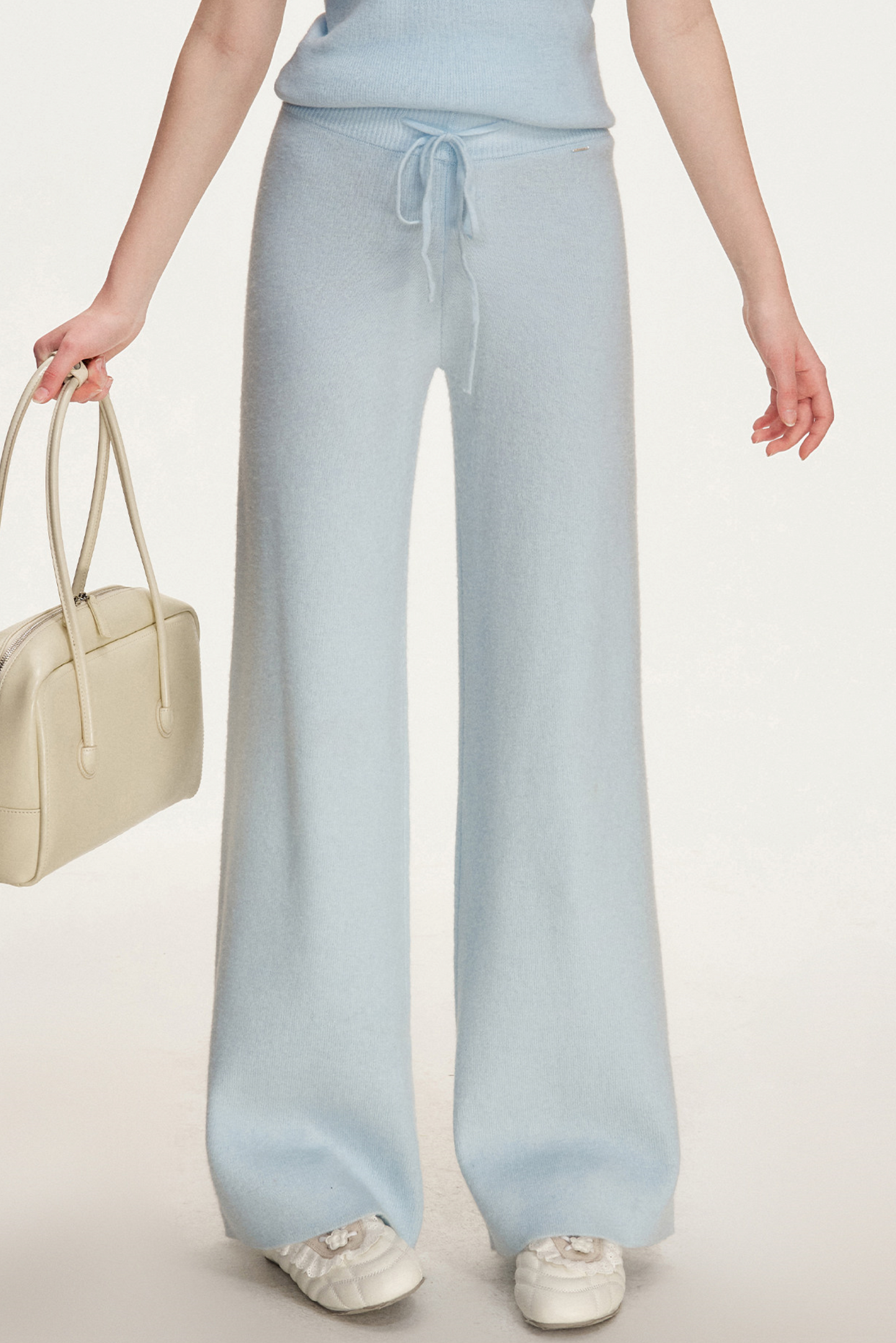 Strick-Neckholder-Cardigan-Weste-Setup