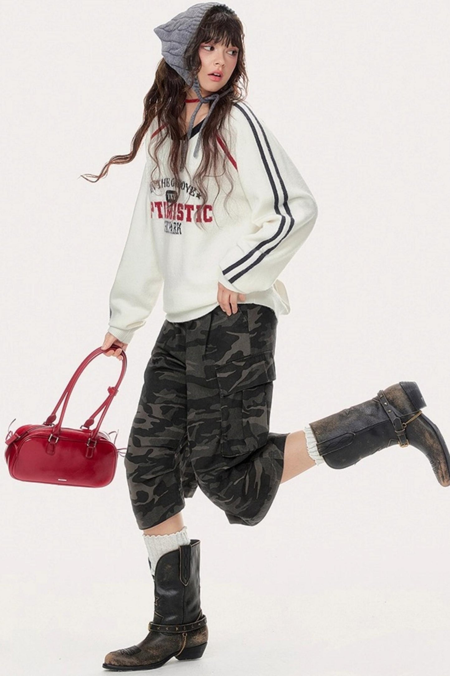 Contrasting V-Neck Sweater