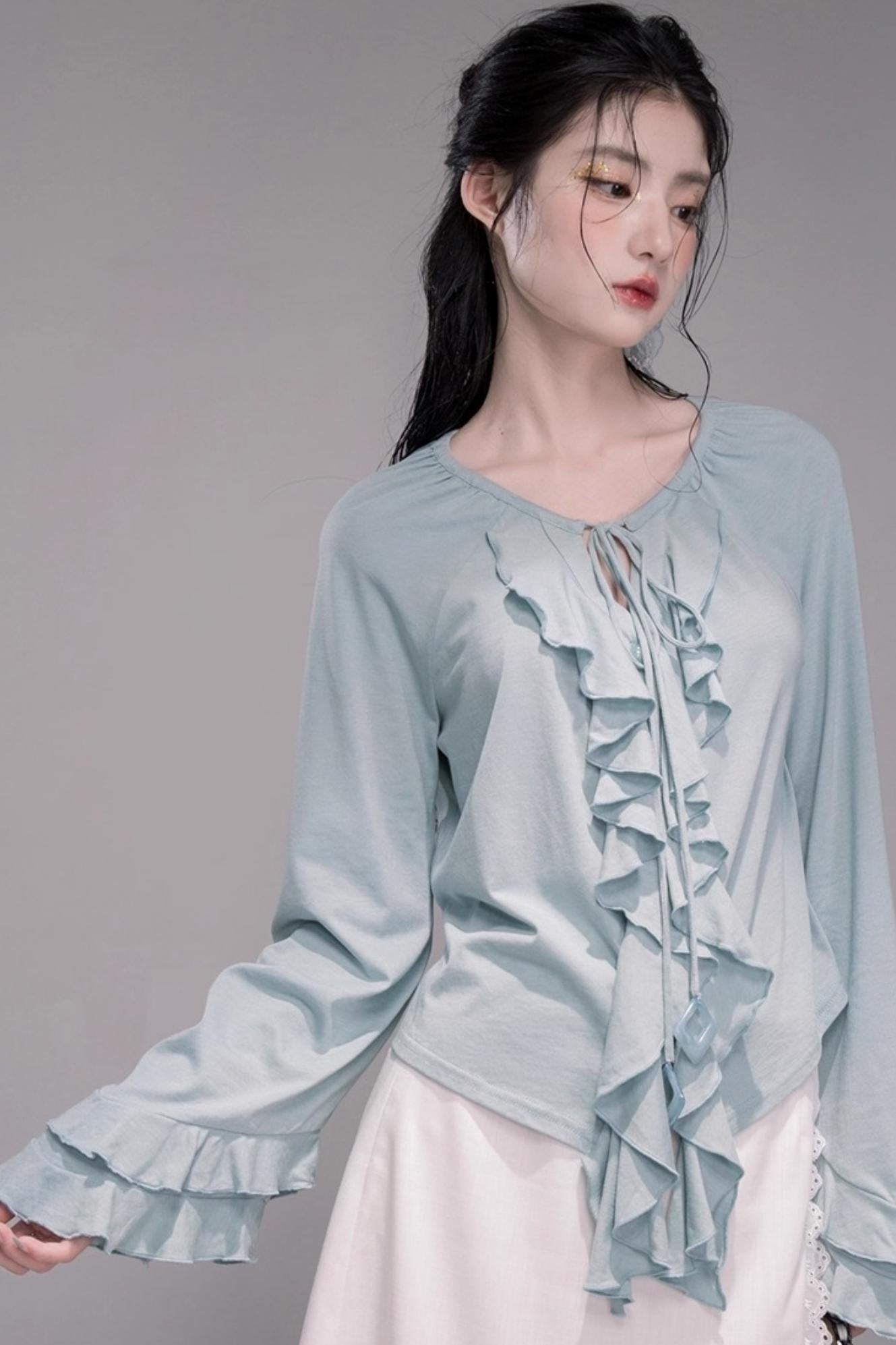 Lotus Leaf Neck Wool Knitted Shirt