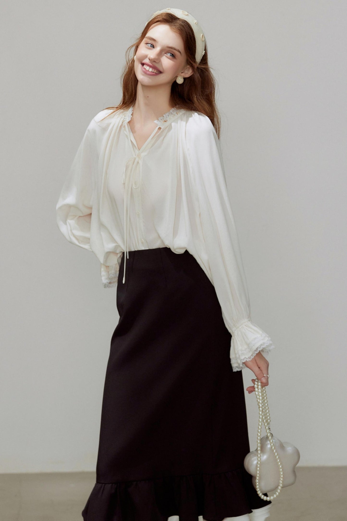 Silhouette V-Neck Shirt