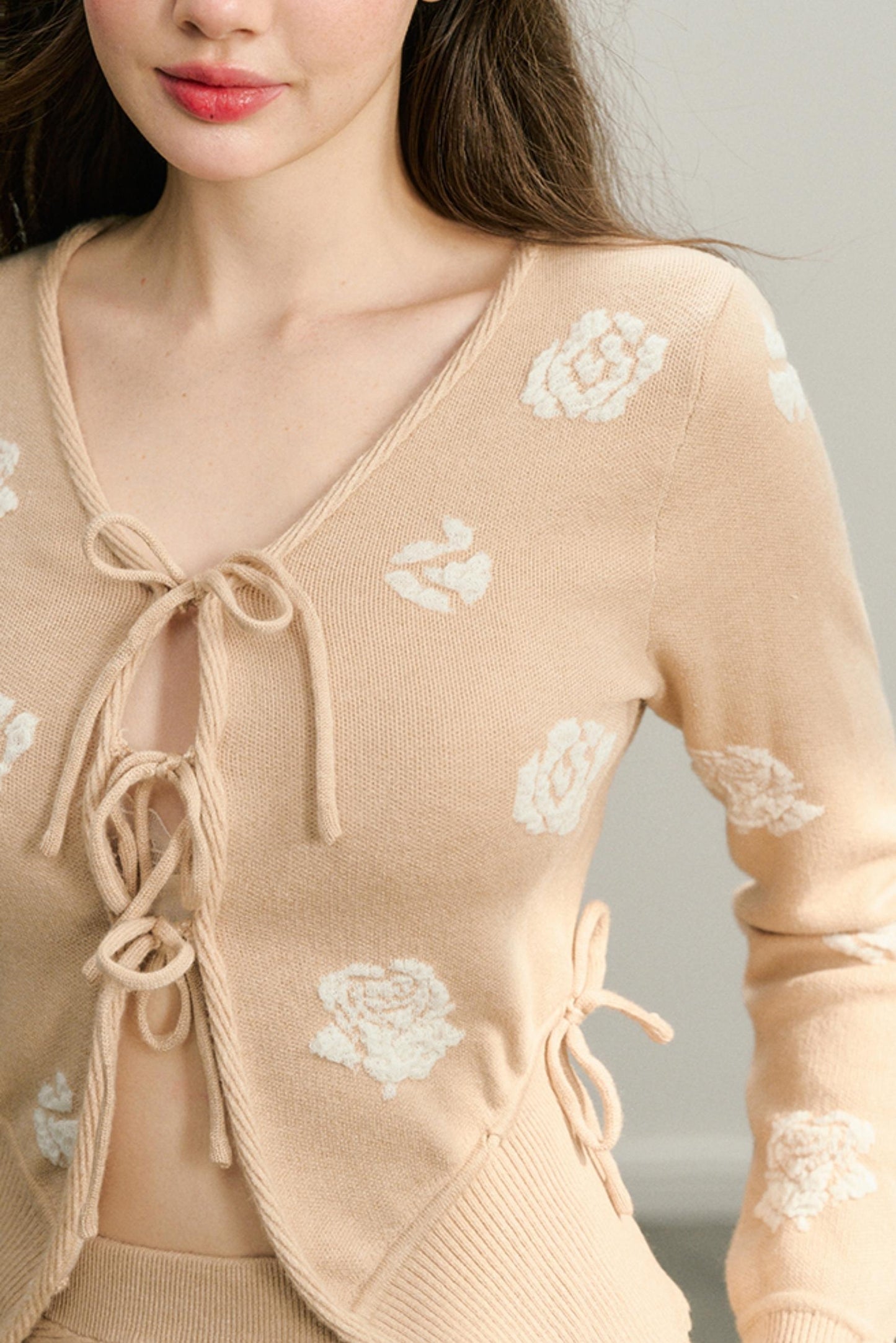 Long Live the Milky Way [8.20 20:00] "The Flow of Floating Flowers" texture jacquard knitted cardigan skirt set